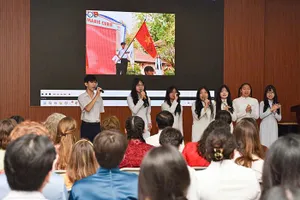 Giữ vững bản sắc trong hội nhập quốc tế