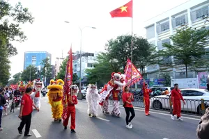 Đặc sắc Lễ hội Nguyên tiêu Xuân Bính Ngọ