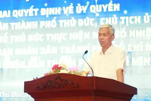 Thực hiện phân cấp ủy quyền: Không thêm thủ tục, tránh phiền hà cho người dân