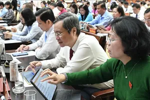 HĐND TPHCM sẽ chất vấn về công tác quản lý an toàn thực phẩm và chống ùn tắc giao thông 