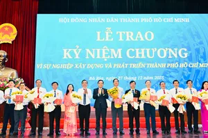 HĐND TPHCM đổi mới mạnh mẽ phương thức hoạt động, bám sát thực tiễn cuộc sống