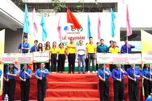 Đoàn phường Long Trường tuyên truyền văn hóa Tết Việt cho thanh thiếu nhi