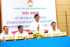 Đồng chí Võ Văn Minh phát biểu tại hội nghị