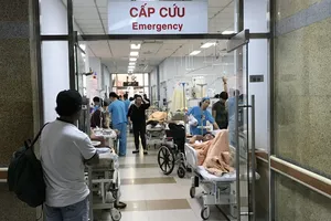 Số người nhập viện cấp cứu luôn gia tăng trong những ngày nghỉ lễ