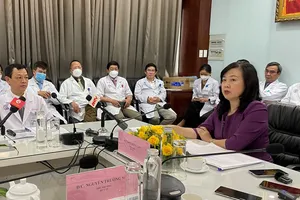 Quyền Bộ trưởng Bộ Y tế Đào Hồng Lan phát biểu tại buổi làm việc