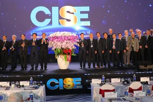 Đồng chí Nguyễn Phước Lộc, Phó Bí thư Thành ủy, Chủ tịch Ủy ban MTTQ Việt Nam TPHCM tham dự và chúc mừng hội nghị CISE2025