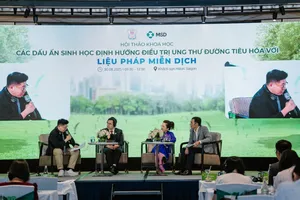 Các chuyên gia thảo luận tại hội thảo