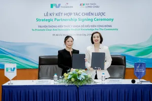 Toàn cảnh buổi ký kết