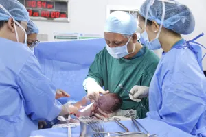 Một ca thông tim can thiệp bào thai tại Bệnh viện Từ Dũ 