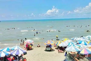 Du lịch là một thế mạnh kinh tế của xã Long Hải