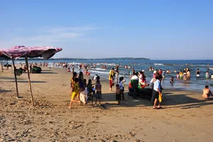 Chưa tìm thấy 2 nạn nhân bị sóng cuốn mất tích ở Quảng Ngãi