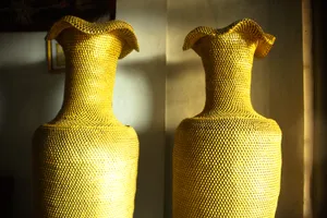 Quảng Ngãi:Độc đáo lục bình cao 1,86m bằng được kết từ hơn 10 triệu khoen lon