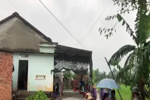 Quảng Ngãi: Cháu bé 4 tuổi tử vong do người cậu vô tình ném dao trúng cổ