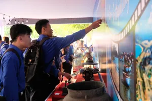 Trưng bày tư liệu, hiện vật về “Di sản văn hóa biển đảo” tại đảo Lý Sơn