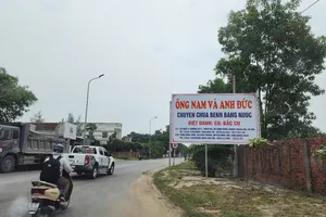 Quảng Ngãi chỉ đạo gỡ biển quảng cáo “chữa bệnh bằng nước”
