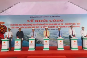 Khởi công Dự án Đường ven biển Dung Quất-Sa Huỳnh giai đoạn IIB gần 100 tỷ đồng