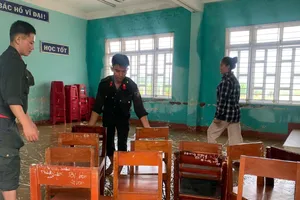 Bà Phạm Thị Minh Cẩm, Hiệu trưởng Trường THCS Bình Minh