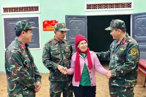 Bàn giao 5 căn nhà thuộc Chiến dịch Quang Trung tại Quảng Ngãi