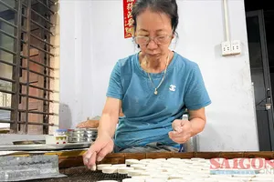 Sắc Tết ở làng nghề Thu Xà, trăm năm văn hóa Việt – Hoa