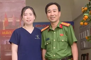 Người cha nhận lại 500 triệu chuyển nhầm khi gửi chi phí chữa bệnh cho con