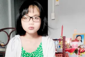 Mong sẻ chia cùng cô gái mồ côi, bệnh tật