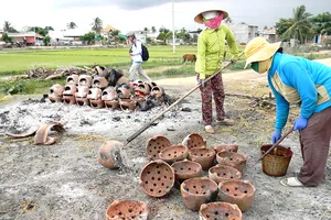 Đến Bình Đức ngắm gốm Gọ 