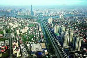 Ngắm thành phố lung linh từ trên cao