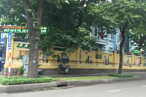 Những bức tường mát mắt