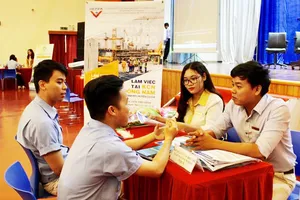 Trang bị kỹ năng mềm, tăng cơ hội trúng tuyển