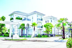 Hòa Bình bàn giao đúng tiến độ giai đoạn 1 công trình Phố Đông Villas