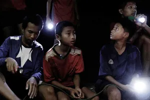 Ra mắt bộ phim về chiến dịch giải cứu đội bóng nhí Thái Lan