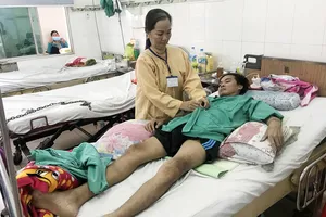 Anh Lê Thế Phương được chẩn đoán là lao cột sống, đang rất cần chi phí để phẫu thuật