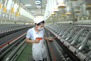 Nhiều ngành gặp khó vì dịch nCoV