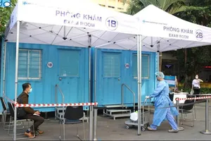 Triển khai phòng khám dã chiến áp lực âm