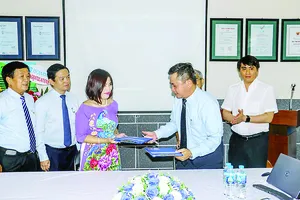 Hodastone ký kết hợp tác ra mắt thương hiệu Hodapaint