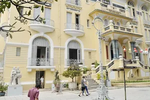 Chuyển giao đơn vị quản lý nhà, đất sở hữu nhà nước