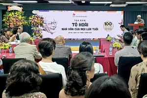 Nhớ Tô Hoài - một nhà văn hồn hậu