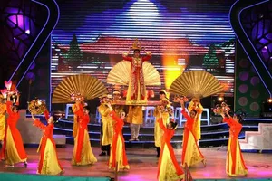 Liên hoan nhưng thưa thớt khán giả