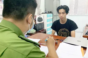 Công an lấy lời khai Đồng Cao Bằng sau vụ cướp tài sản  ở Thủ Đức