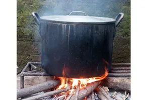 Gói bánh ngày tết