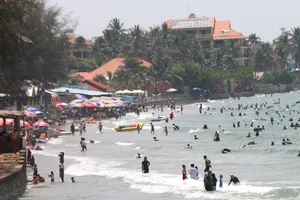 Nhờ cao tốc, du khách đến Bình Thuận tăng đột biến