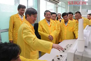 Đoàn công tác Ủy ban Thường vụ Quốc hội làm việc tại Viện nghiên cứu hạt nhân (Đà Lạt)