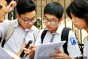 Thí sinh than đề tiếng Anh quá khó