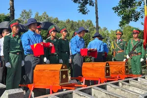 Đồng Tháp: Tổ chức lễ truy điệu và an táng 43 hài cốt liệt sĩ