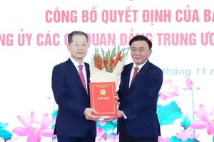 Đồng chí Nguyễn Văn Quảng giữ chức Bí thư Đảng ủy Tòa án nhân dân tối cao