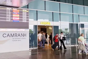 Tăng chuyến bay đón khách Nga đến Nha Trang, Phú Quốc
