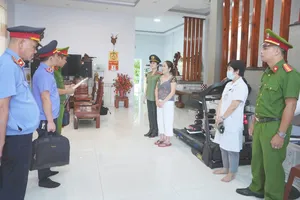 Khởi tố người phụ nữ cho vay lấy lãi từ 120% đến 360%/năm ở Huế