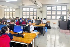 Thời khóa biểu được thiết kế riêng cho từng học sinh tại Trường THPT Nguyễn An Ninh.