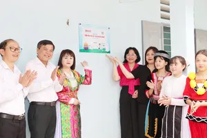 Có nhà ăn bán trú mới, học trò vùng cao Sủng Máng không còn phải chia ca để ăn 