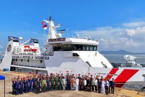Indonesian Coast Guard vessel pays courtesy visit to Ba Ria - Vung Tau
